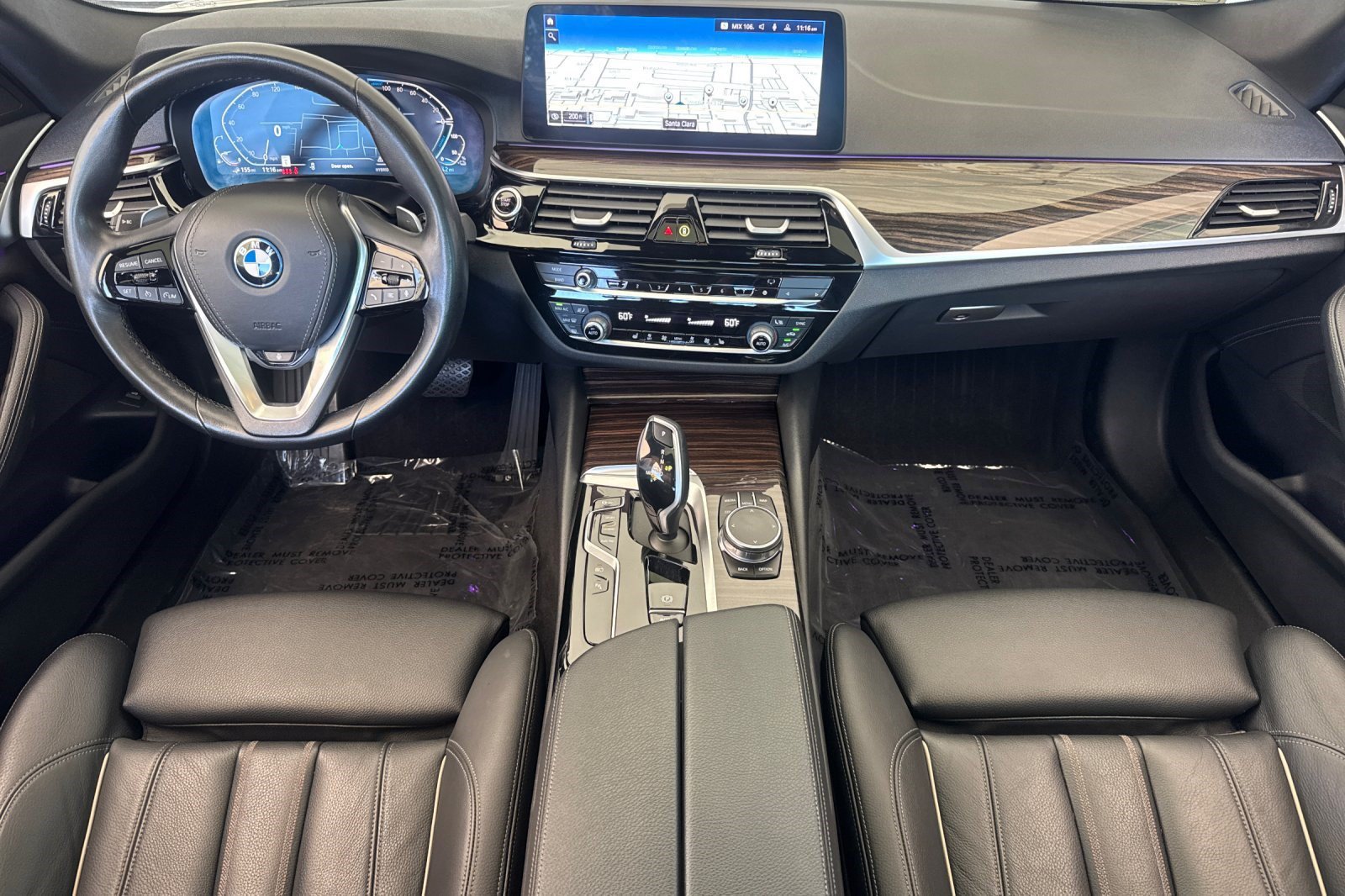 Used 2022 BMW 530e xDrive w/ Convenience Package AWD/4WD image 16