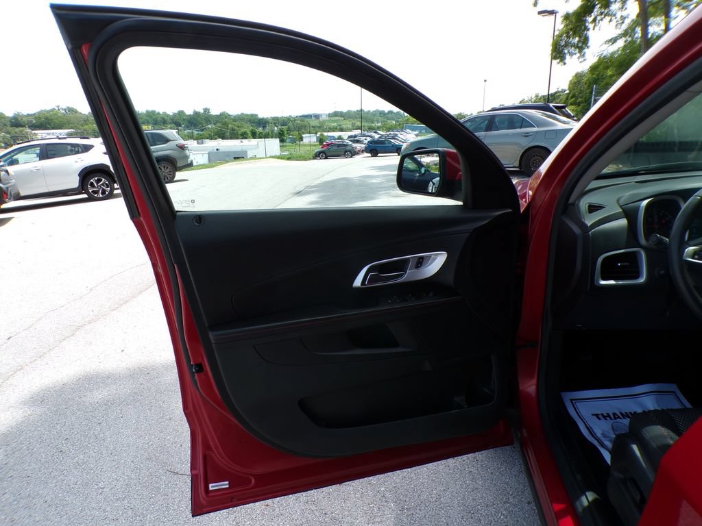 Used 2015 Chevrolet Equinox LT w/ Driver Convenience Package FWD image 21