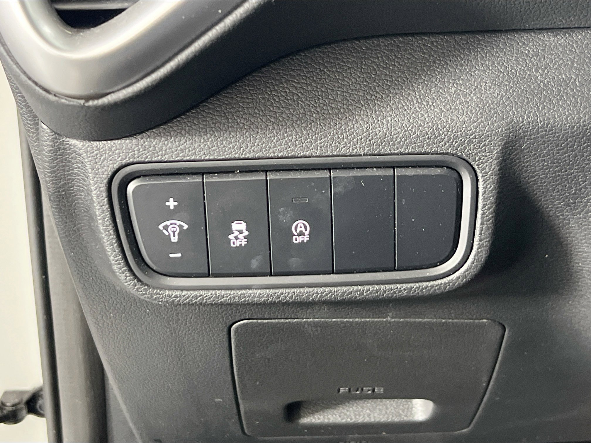 Used 2023 Kia Soul LX image 10