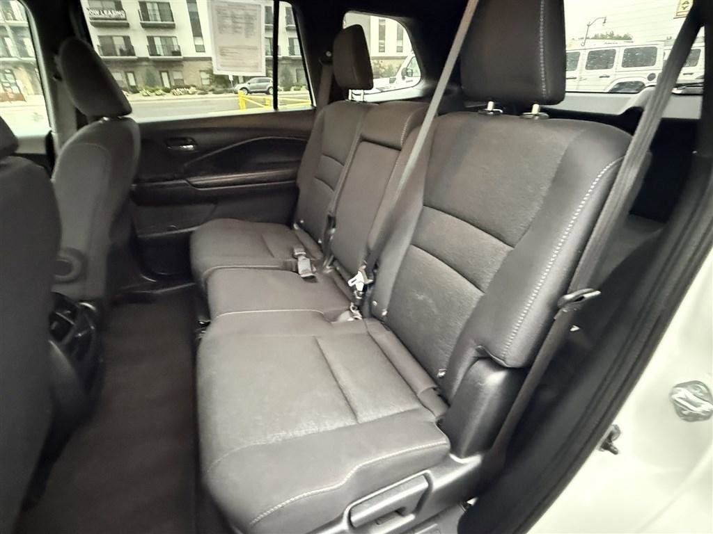 Used 2021 Honda Passport Sport image 19