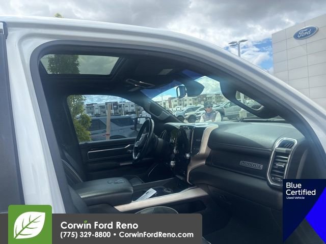 Used 2019 RAM 1500 Laramie AWD/4WD image 17