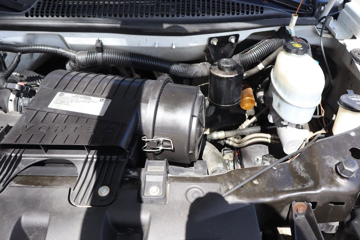 Used 2017 Chevrolet Express 3500 LT w/ LT Preferred Equipment Group image 38