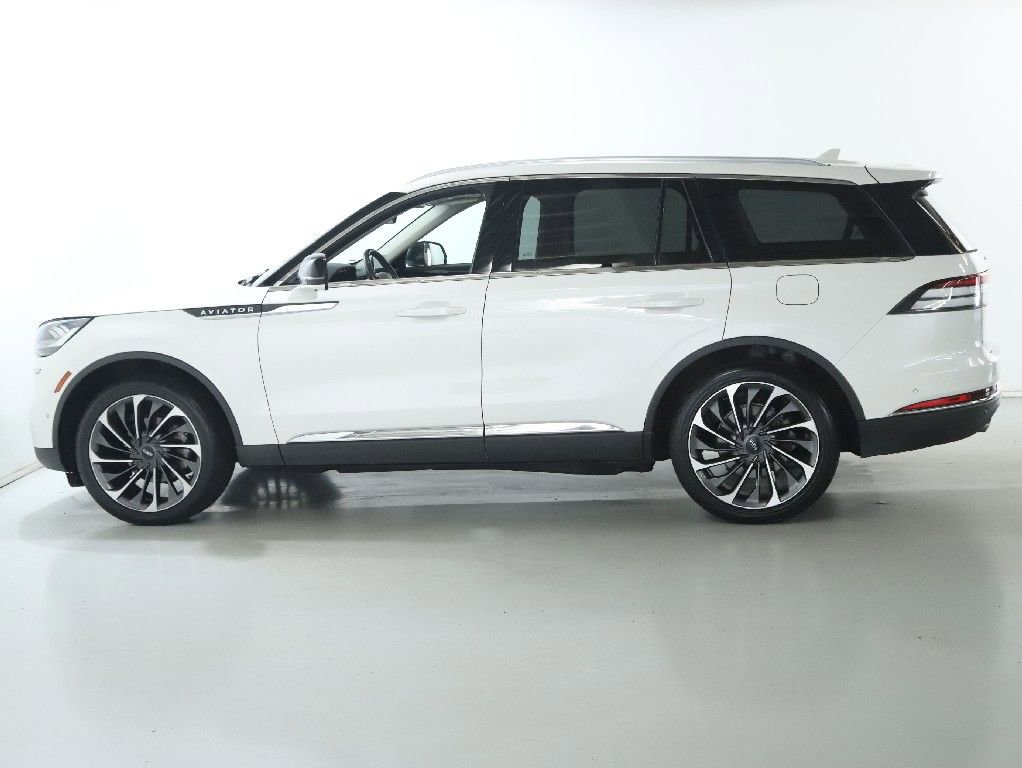 Used 2020 Lincoln Aviator Reserve w/ Equipment Group 201A image 37