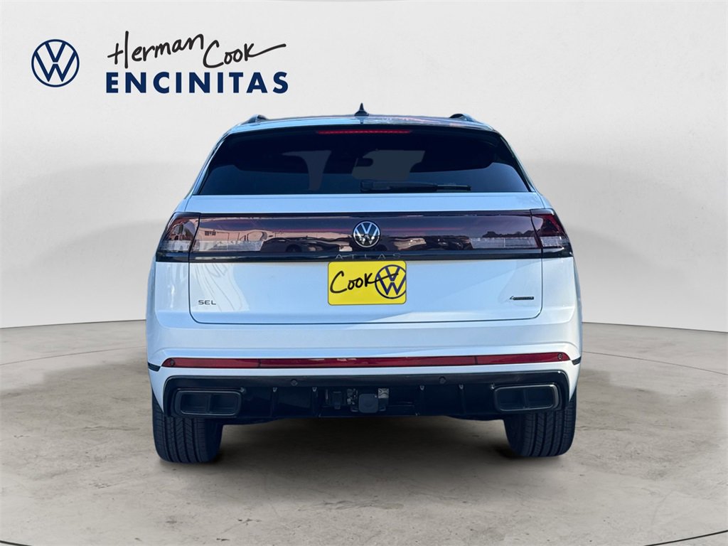 Used 2025 Volkswagen Atlas Cross Sport SEL Premium R-Line image 4