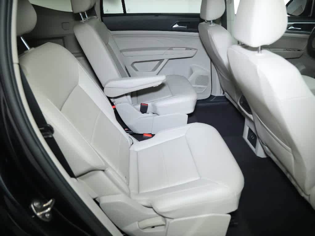 Certified 2023 Volkswagen Atlas SEL AWD/4WD image 35