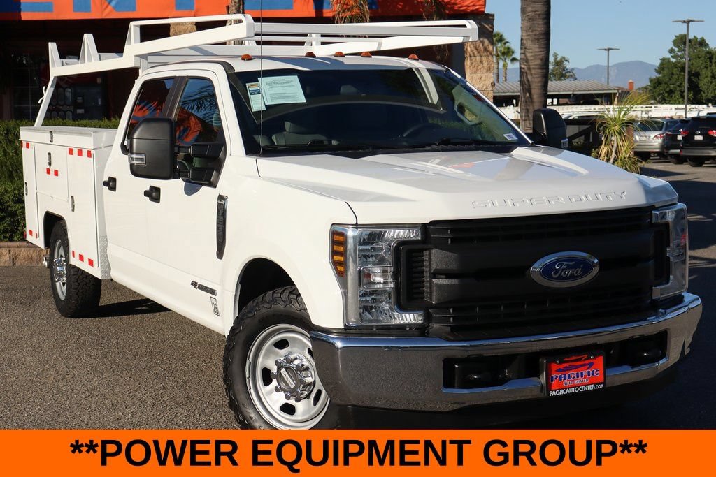 Used 2018 Ford F350 XL w/ Power Equipment Group RWD image 2