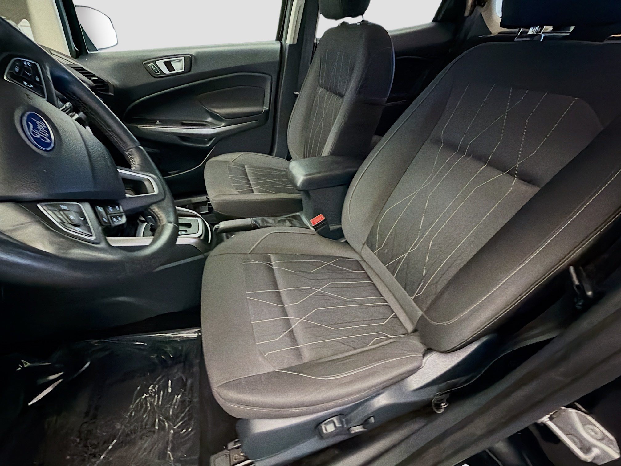 Used 2018 Ford EcoSport SE FWD image 10
