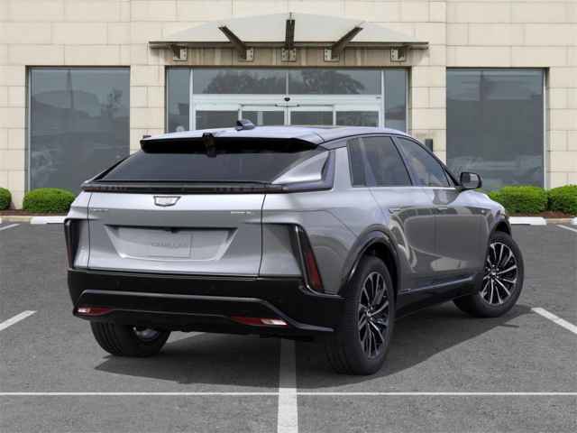 New 2026 Cadillac Lyriq Sport AWD/4WD image 5