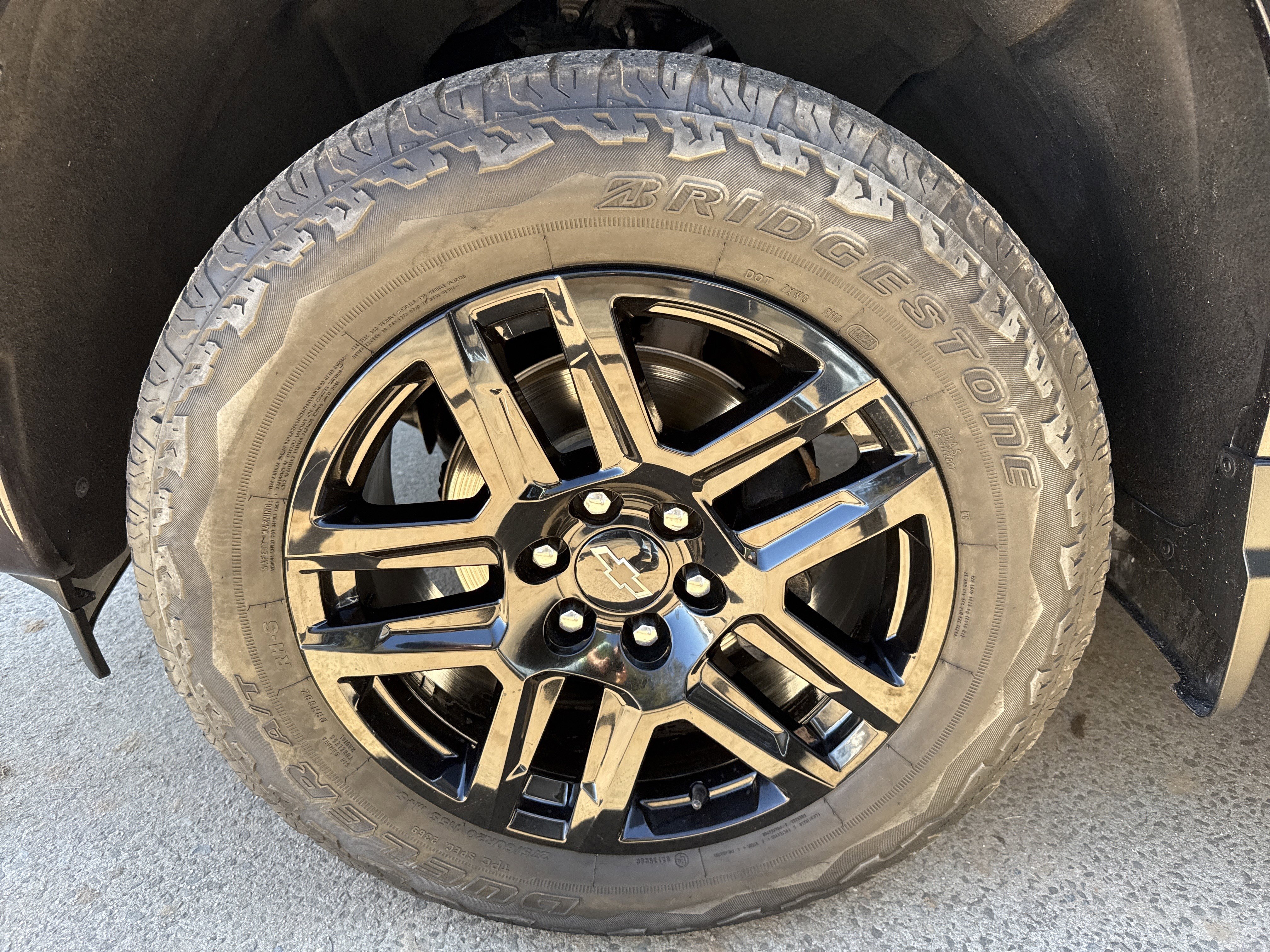 Used 2023 Chevrolet Silverado 1500 RST w/ Max Trailering Package image 11