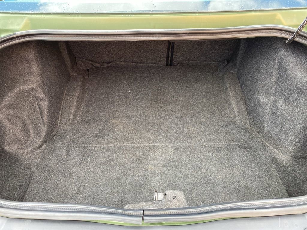 Used 2021 Dodge Challenger SXT image 14