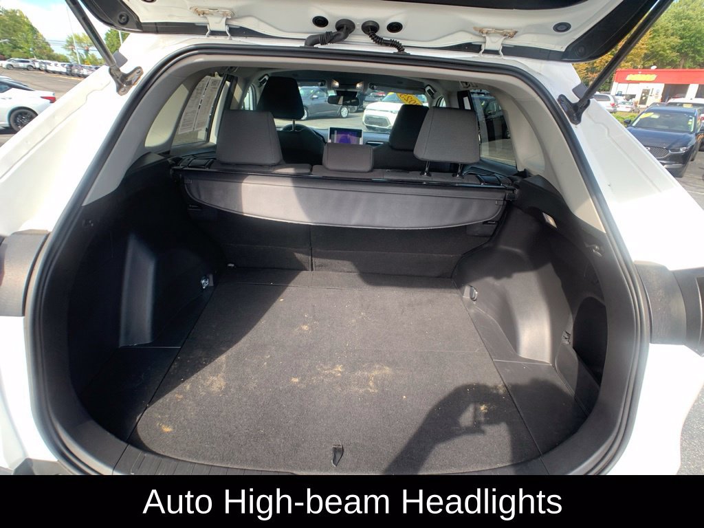 Used 2025 Toyota RAV4 XLE AWD/4WD image 26