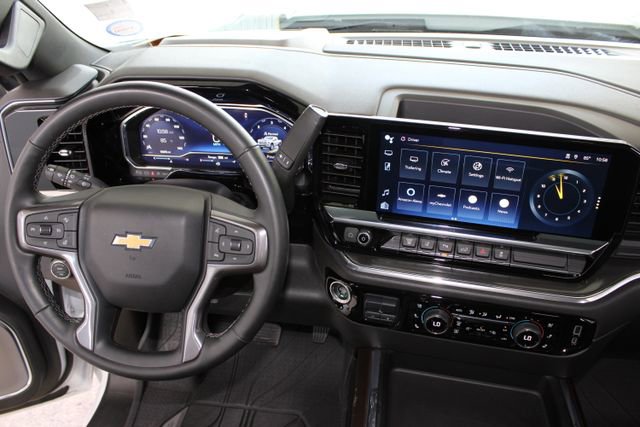 Used 2024 Chevrolet Silverado 3500 High Country w/ High Country Premium Package image 30