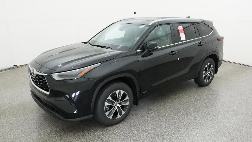 New 2026 Toyota Highlander XLE image 16