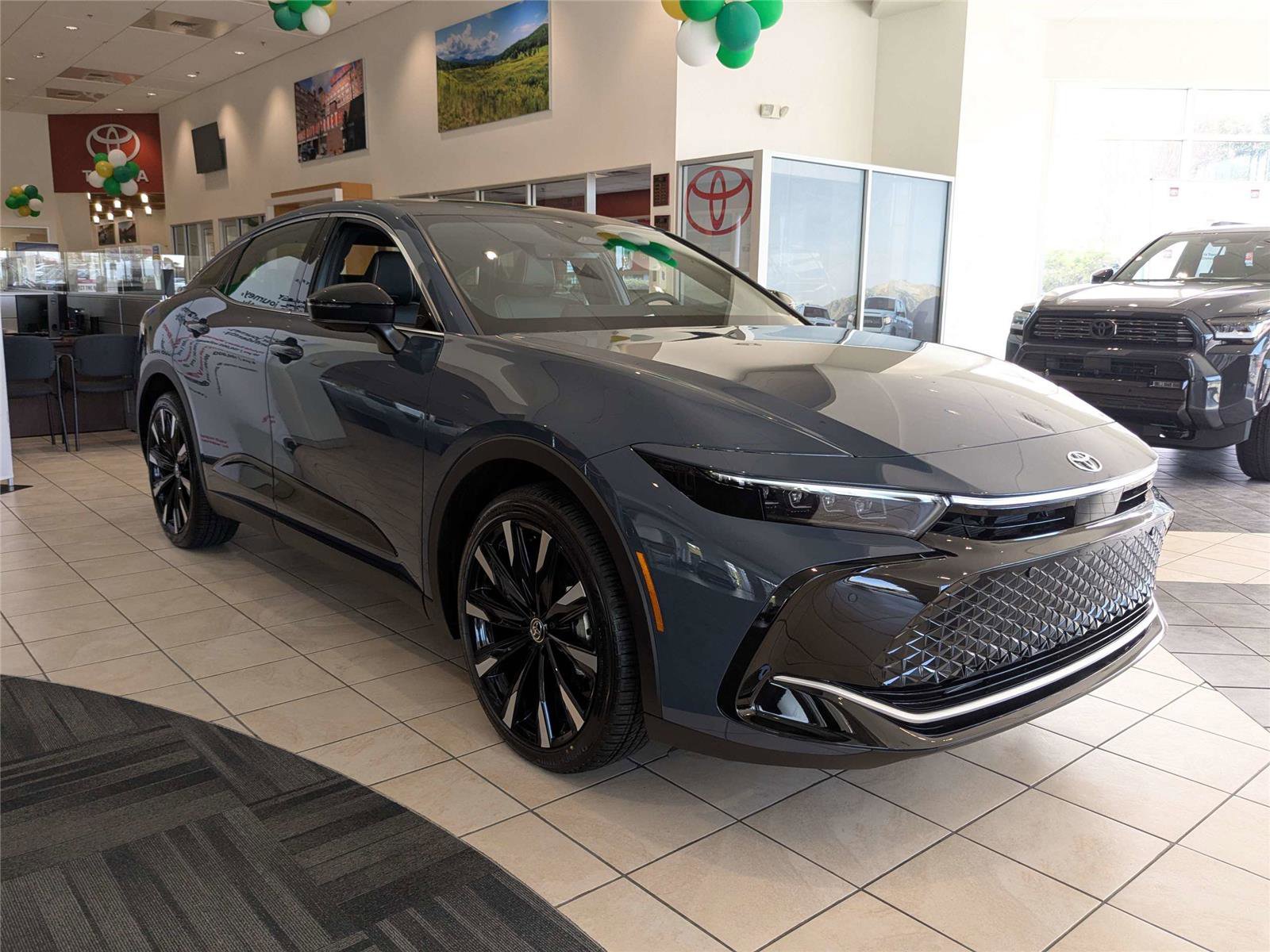 New 2026 Toyota Crown Platinum video 2