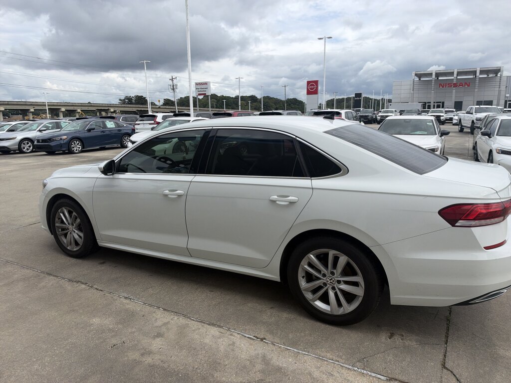 Used 2020 Volkswagen Passat 2.0T SE FWD image 24