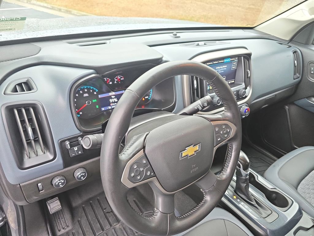 Used 2022 Chevrolet Colorado Z71 w/ Safety Package image 17