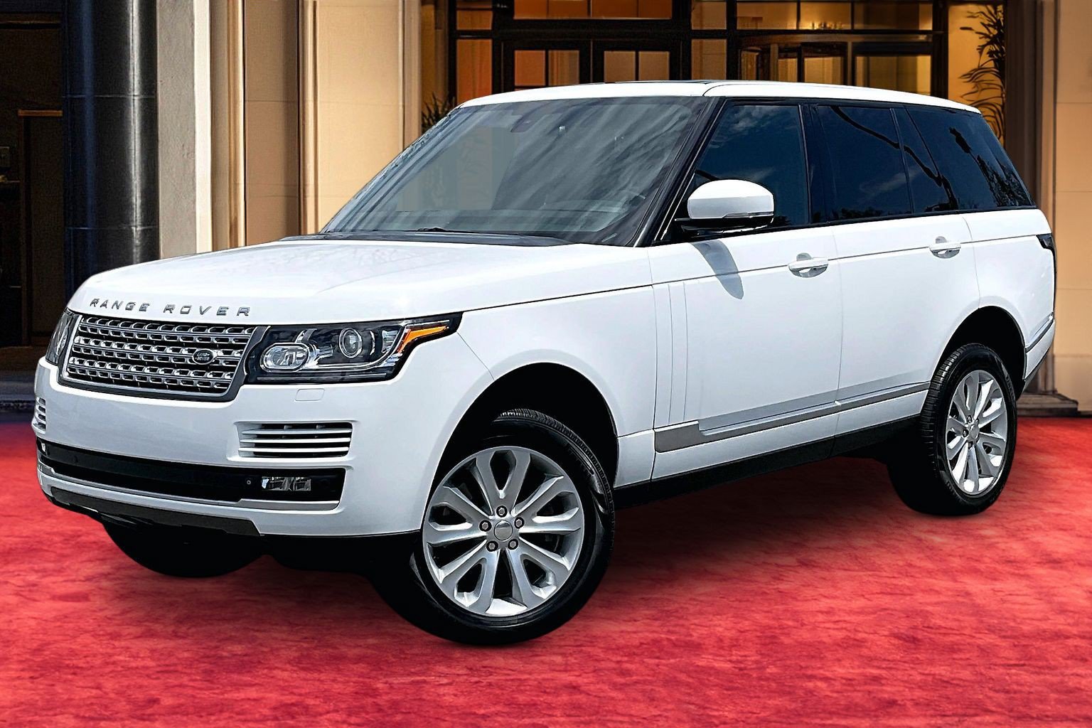 Used 2014 Land Rover Range Rover HSE AWD/4WD image 1