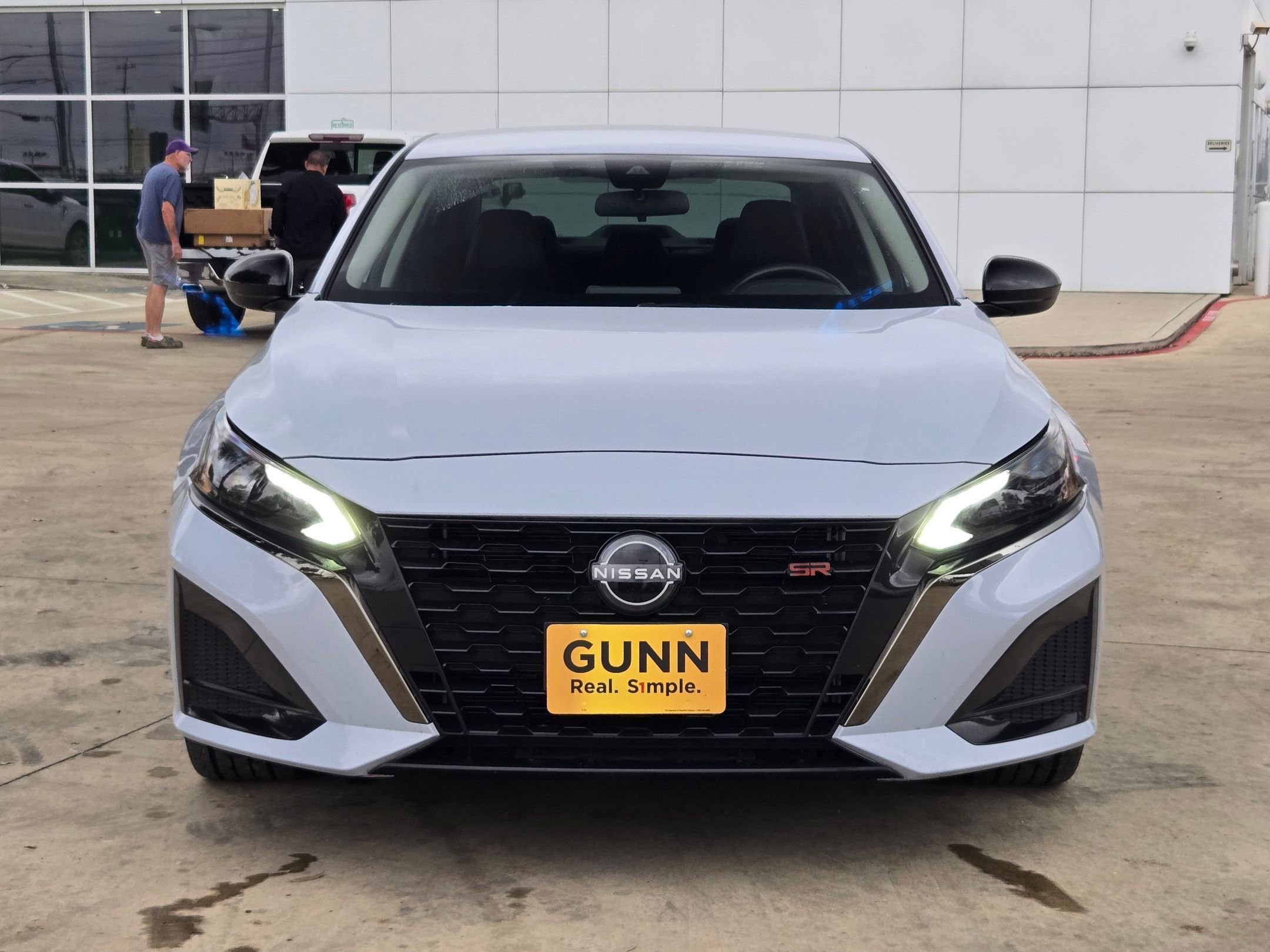 Used 2023 Nissan Altima 2.5 SR image 8