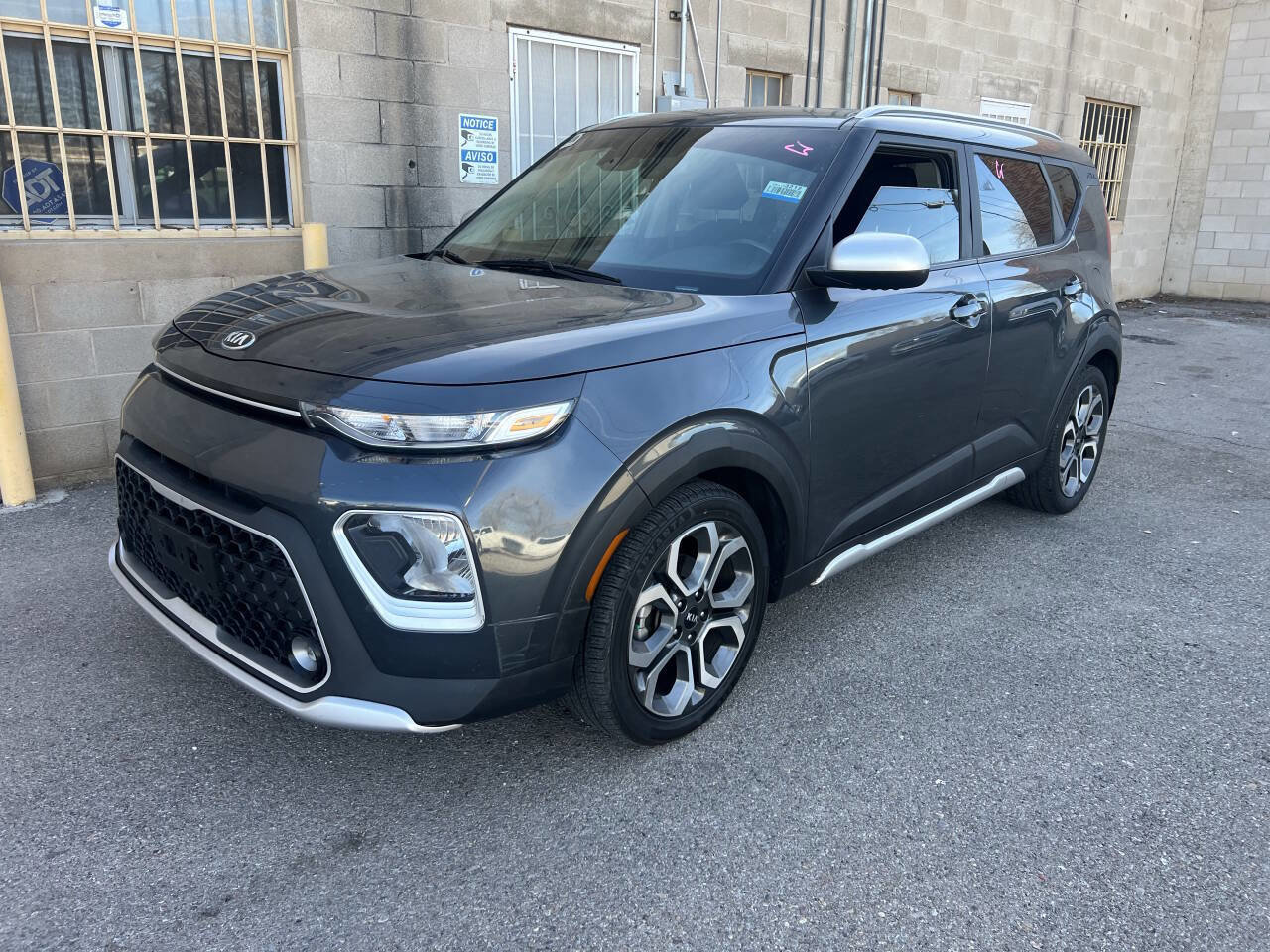 Used 2021 Kia Soul X-Line FWD image 4