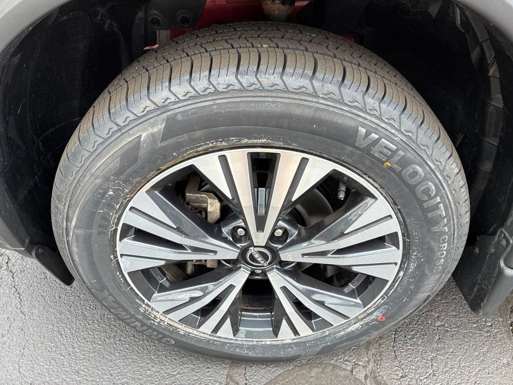 Certified 2023 Nissan Rogue SV w/ SV Premium B Package AWD/4WD image 12