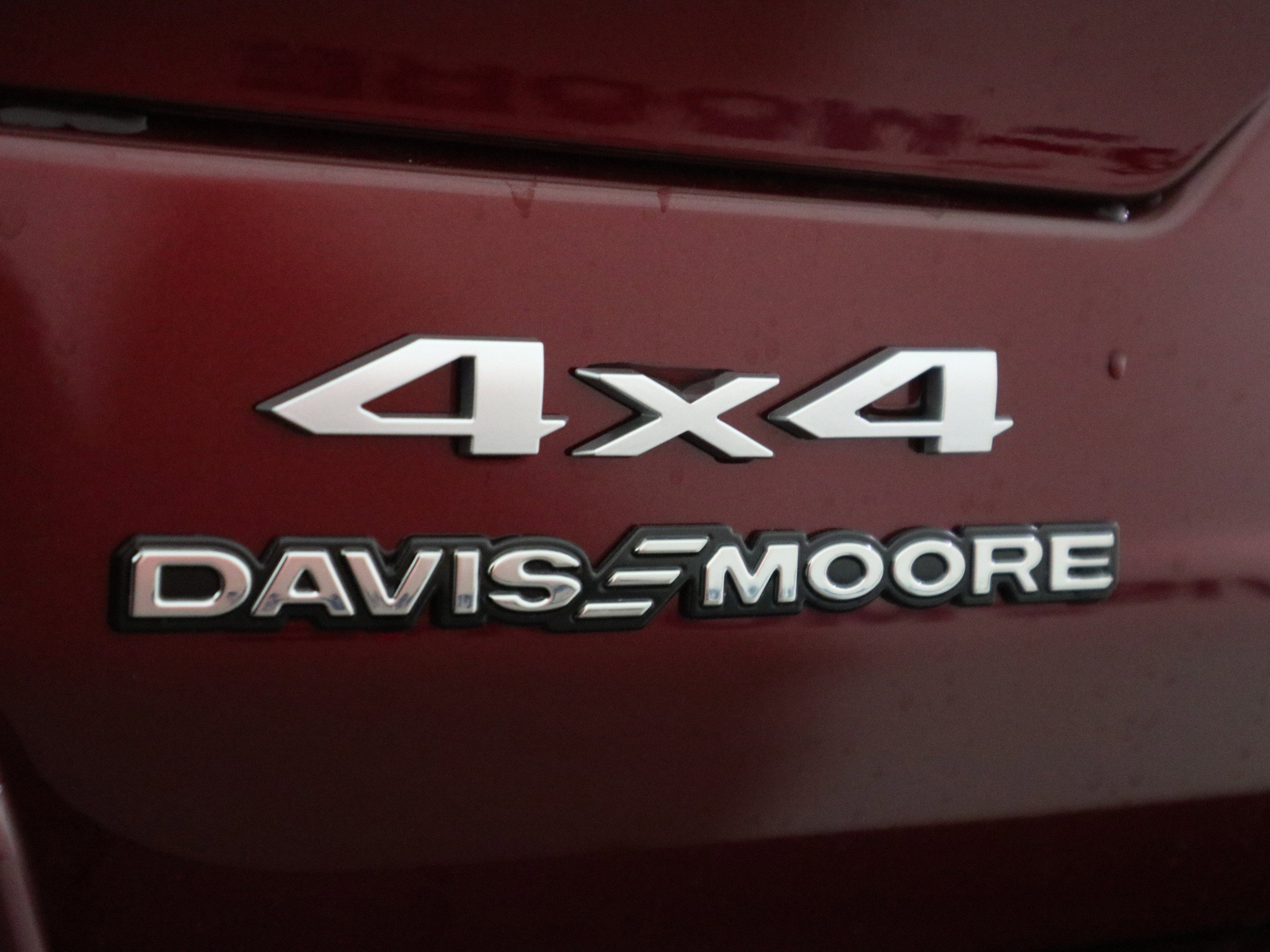 New 2025 Jeep Grand Cherokee Limited image 36