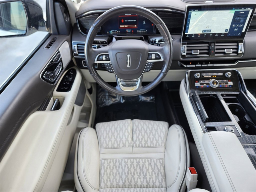 Used 2023 Lincoln Navigator L Black Label image 11