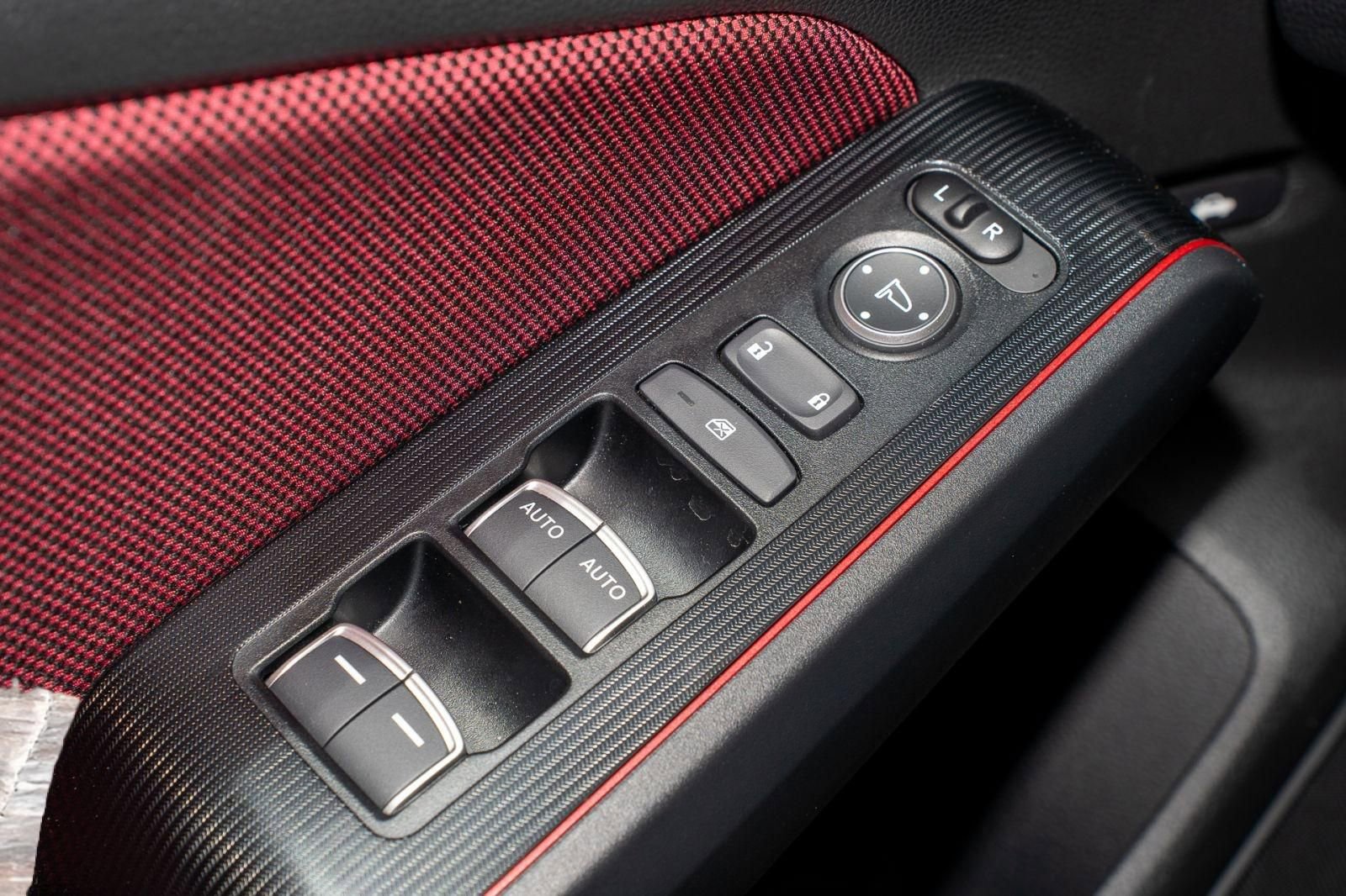 Certified 2025 Honda Civic Si image 28