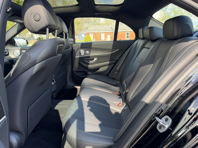 Certified 2019 Mercedes-Benz E 300 4MATIC image 20