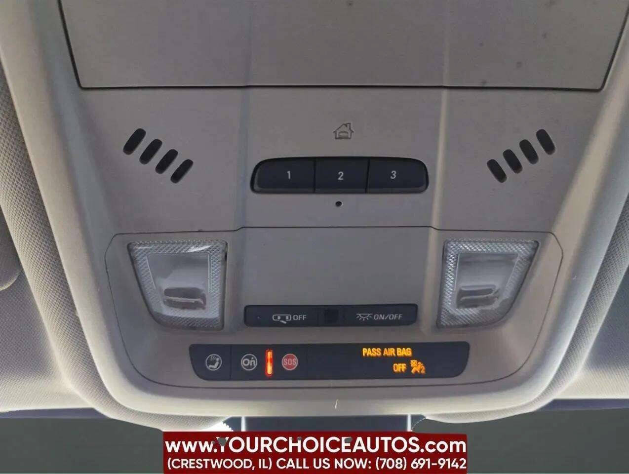 Used 2020 Chevrolet Equinox Premier AWD/4WD image 15