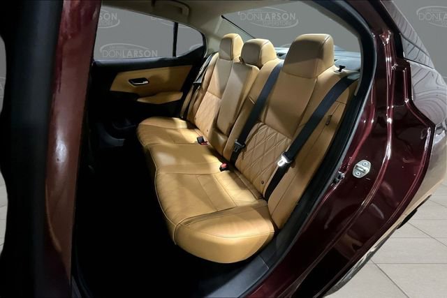 Used 2020 Nissan Sentra SV w/ SV Premium Package image 14