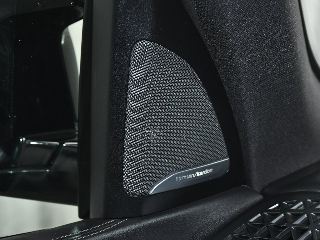 Used 2026 BMW X5 M60i image 44