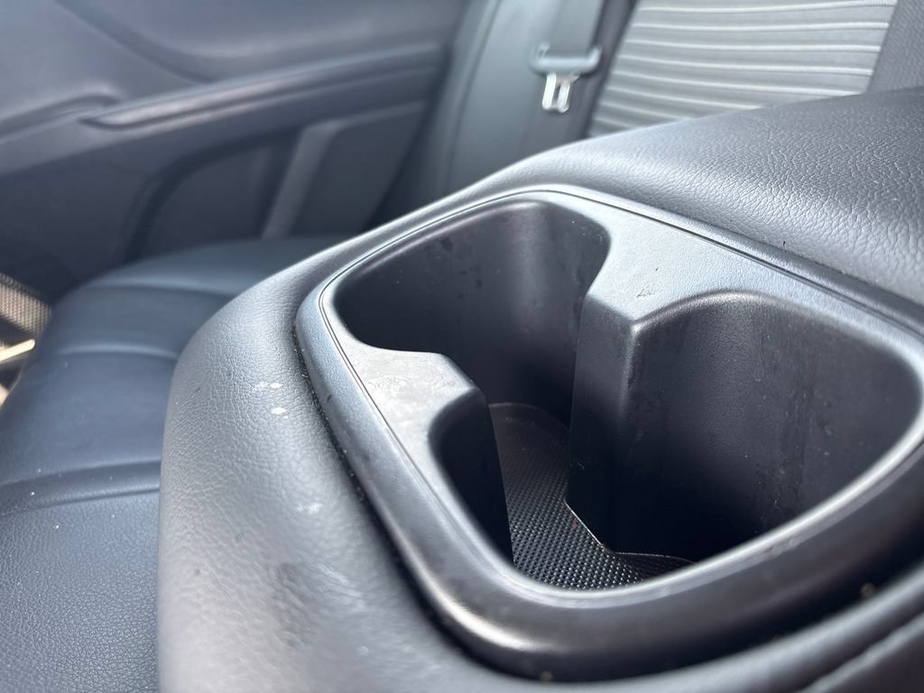 Used 2024 Toyota Camry SE FWD image 8