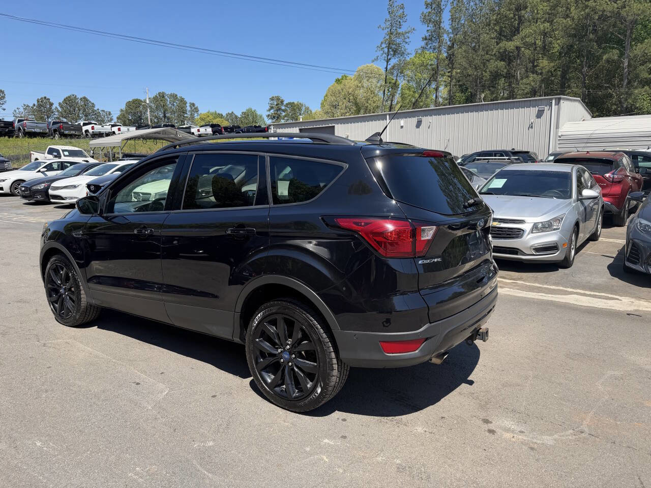 Used 2019 Ford Escape Titanium image 8