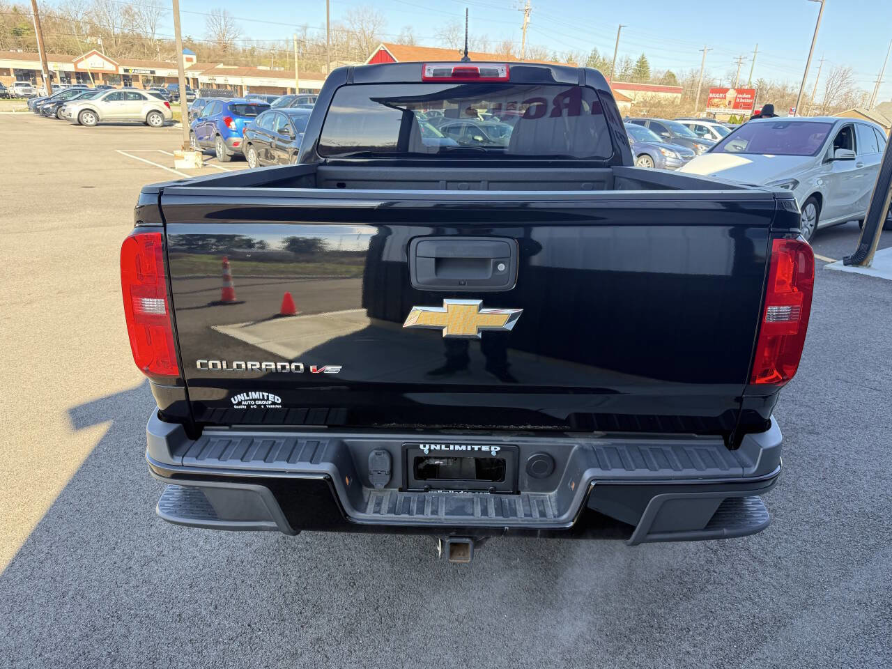 Used 2019 Chevrolet Colorado W/T w/ WT Convenience Package image 9