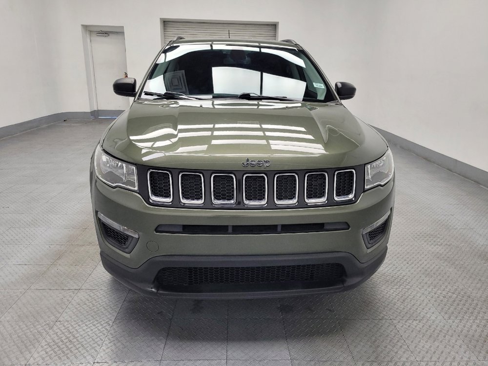 Used 2020 Jeep Compass Sport image 14