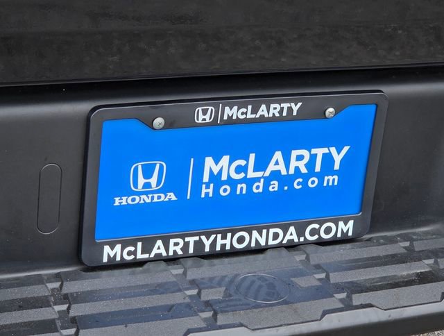 Used 2024 Nissan Frontier SV image 9