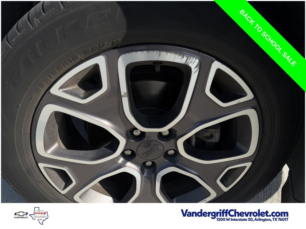 Used 2017 Jeep Renegade Limited FWD image 9