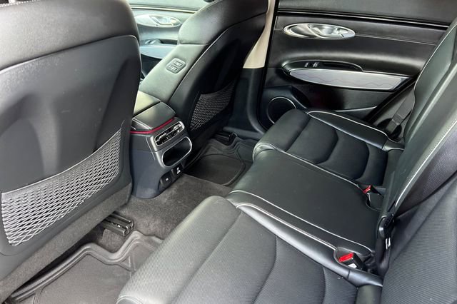 Used 2024 Genesis GV70 2.5T w/ Advanced Package image 16