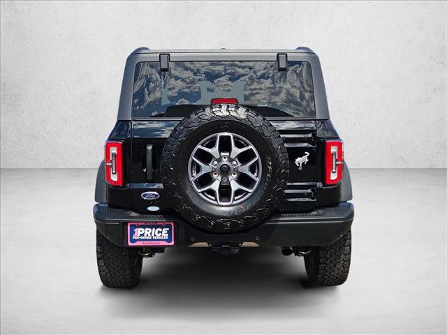 Used 2023 Ford Bronco Badlands image 6