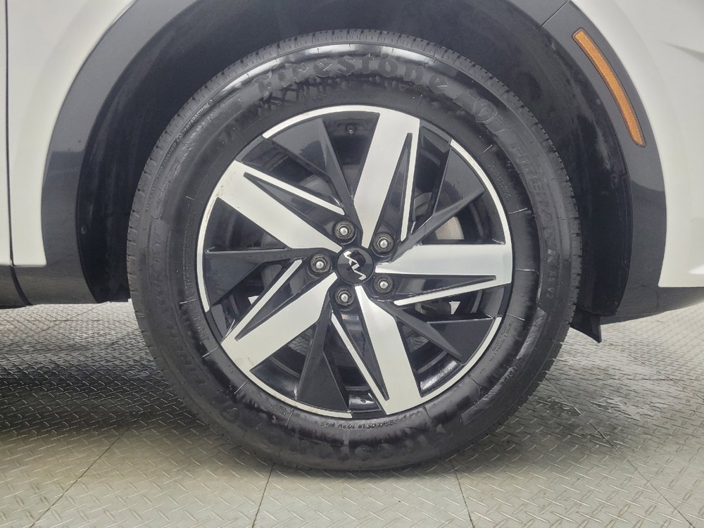 Used 2023 Kia Sorento EX w/ Panoramic Sunroof Package FWD image 31