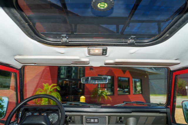 Used 1997 Land Rover Defender 90 AWD/4WD image 9