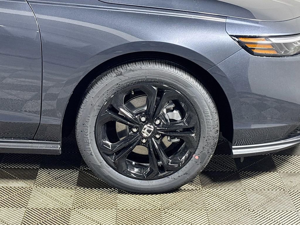 Used 2025 Honda Accord SE image 23