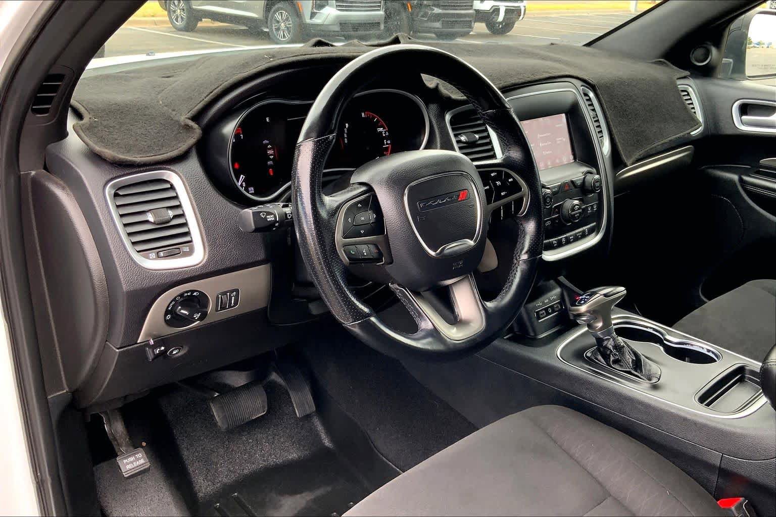 Used 2020 Dodge Durango SXT image 18