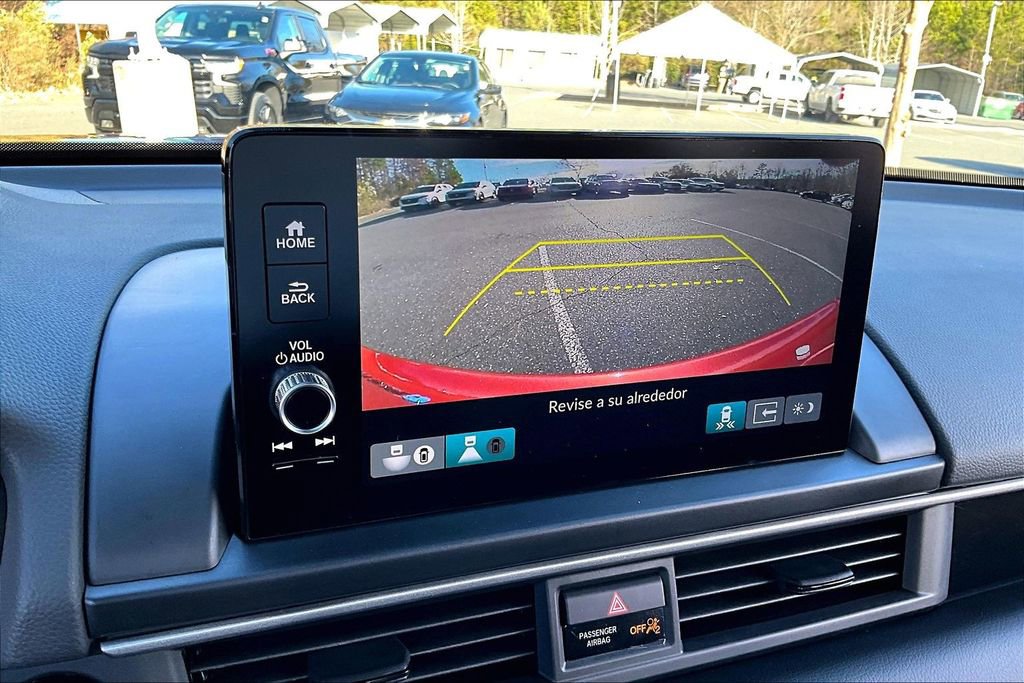 Certified 2025 Honda Pilot Black Edition image 11