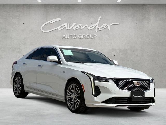 Used 2023 Cadillac CT4 Premium Luxury RWD image 2