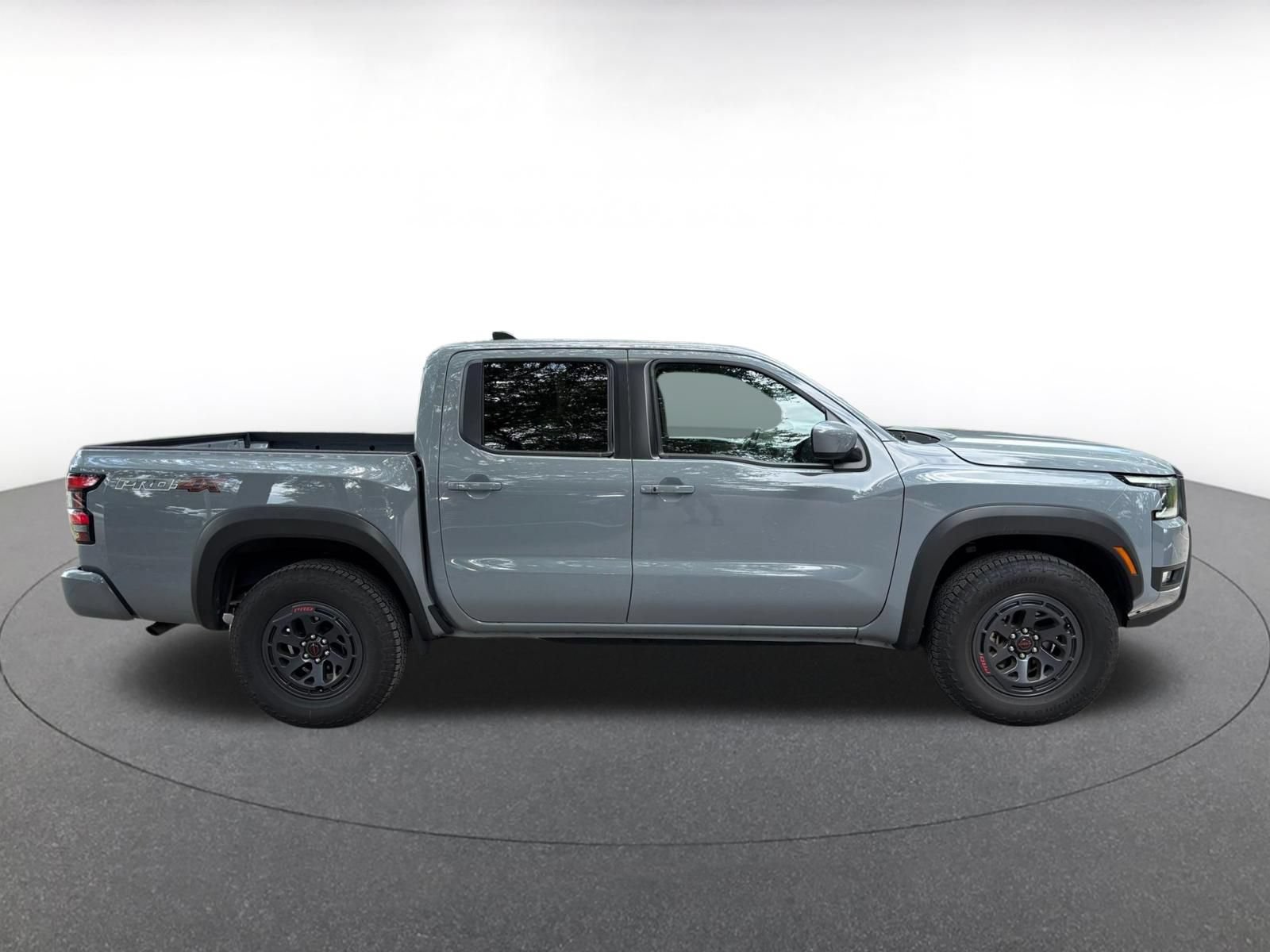 Used 2026 Nissan Frontier PRO-4X AWD/4WD image 14