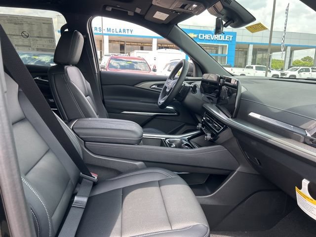 New 2026 Chevrolet Traverse LT w/ Sun and Wheel Package FWD image 34