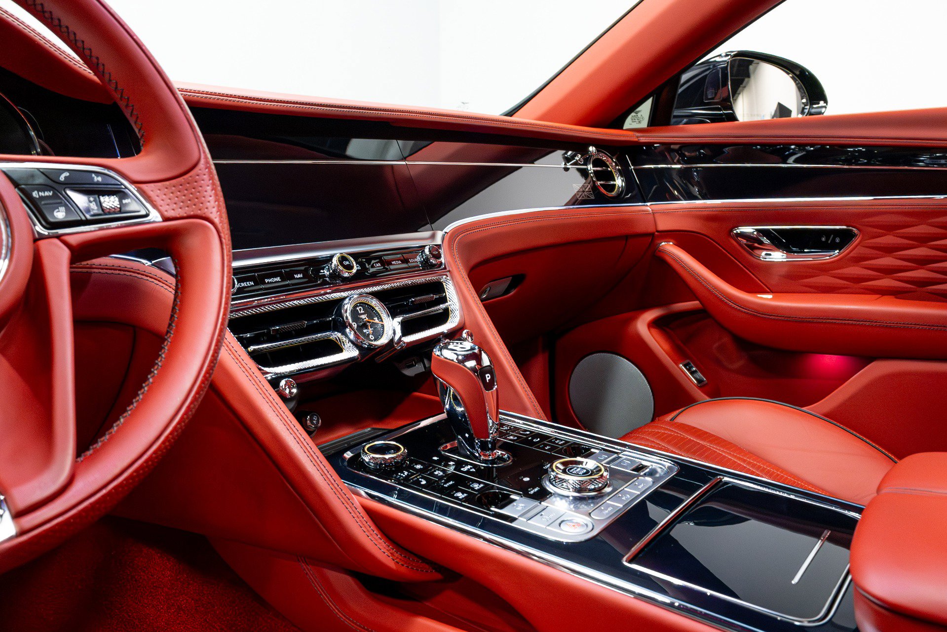 Used 2020 Bentley Flying Spur W12 w/ First Edition Specification image 12