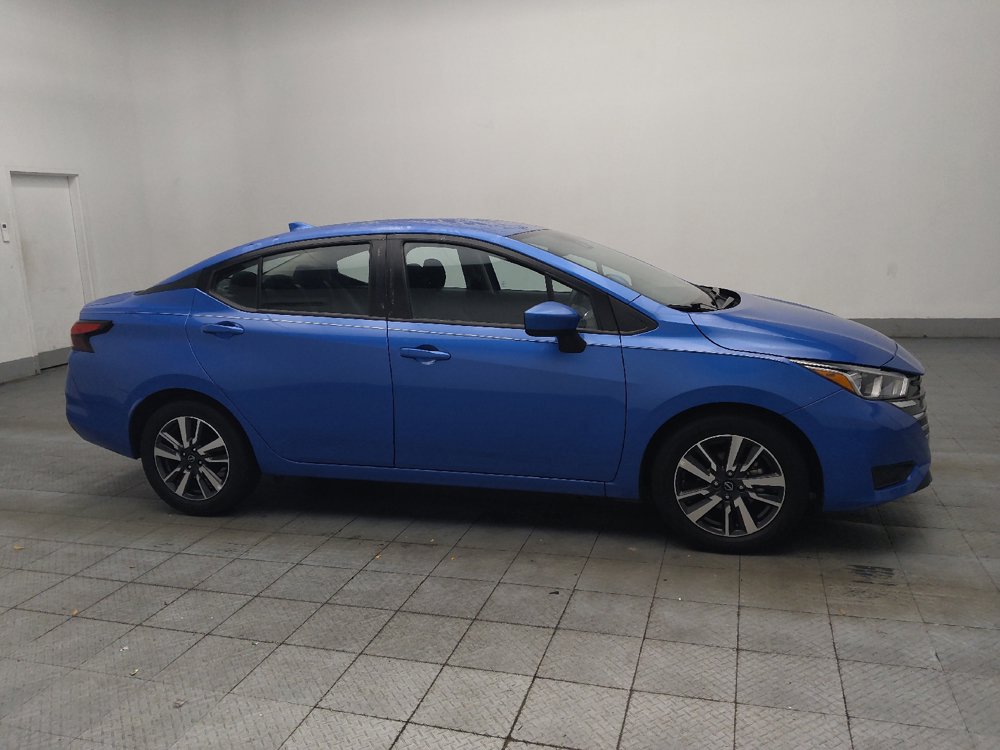 Used 2024 Nissan Versa SV FWD image 11