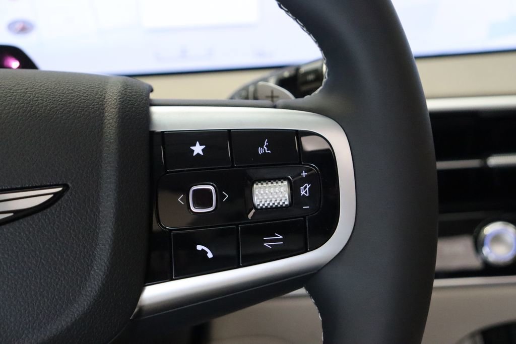 New 2026 Genesis GV70 2.5T Select image 17